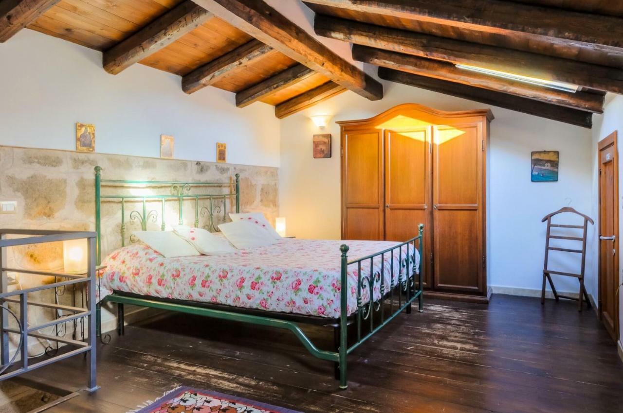 Alghero Old Town Apartment Steps To Sea And Scenic Ramparts Luaran gambar