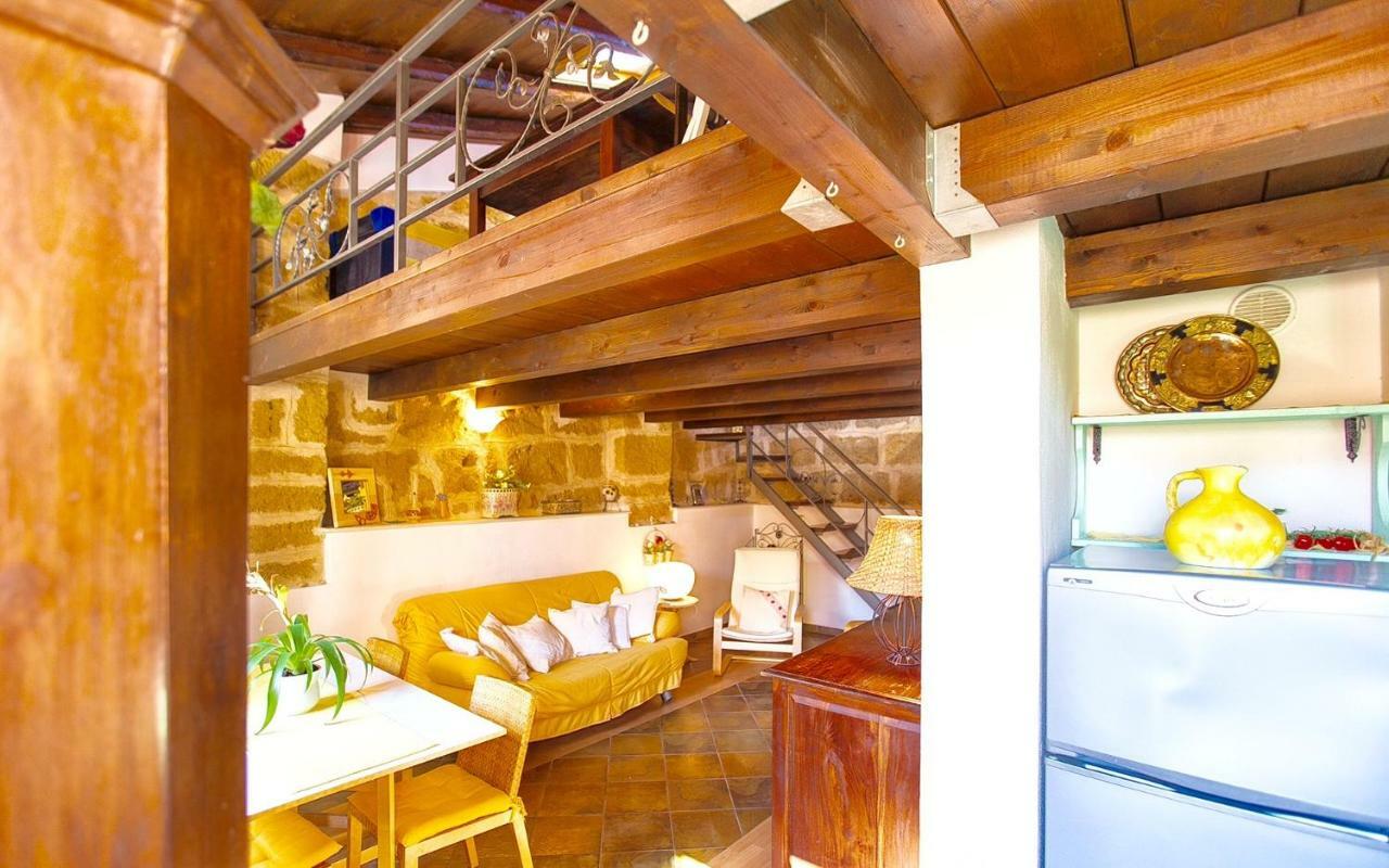 Alghero Old Town Apartment Steps To Sea And Scenic Ramparts Luaran gambar